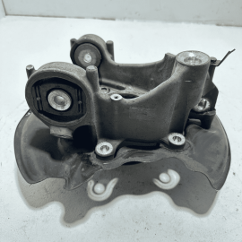 Rear Right Side Suspension Spindle Knuckle & Hub Audi A8 2011-2018 OEM