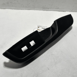 HONDA PILOT 2016-2022 FRONT RIGHT PASSENGER SIDE DOOR ARMREST & SWITCH BEZEL OEM