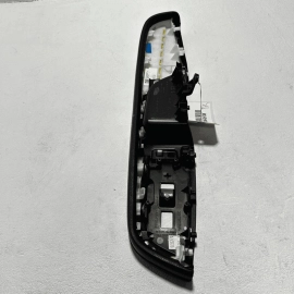 HONDA PILOT 2016-2022 FRONT RIGHT PASSENGER SIDE DOOR ARMREST & SWITCH BEZEL OEM