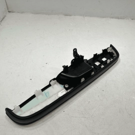 HONDA PILOT 2016-2022 FRONT RIGHT PASSENGER SIDE DOOR ARMREST & SWITCH BEZEL OEM
