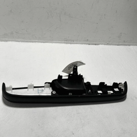 HONDA PILOT 2016-2022 FRONT RIGHT PASSENGER SIDE DOOR ARMREST & SWITCH BEZEL OEM