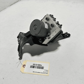 TOYOTA CAMRY 2018-2020 ABS ANTI LOCK BRAKE PUMP MODULE UNIT W/ MOUNT BRACKET OEM