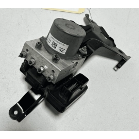 TOYOTA CAMRY 2018-2020 ABS ANTI LOCK BRAKE PUMP MODULE UNIT W/ MOUNT BRACKET OEM