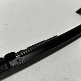 HONDA PILOT 16-22 FRONT PASSENGER SIDE DOOR WINDOW GLASS SASH CHANNEL GUIDE OEM