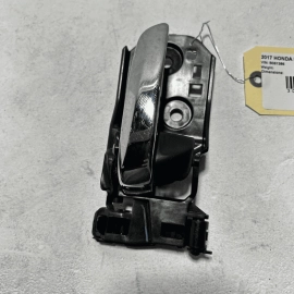 HONDA PILOT 2016-2022 FRONT OR REAR PASSENGER SIDE INTERIOR DOOR HANDLE OEM