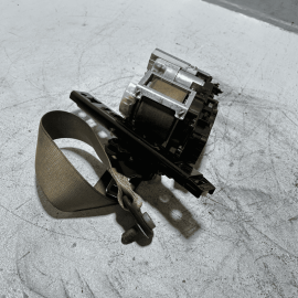 2007-2013 MERCEDES S550 W221 FRONT LEFT DRIVER SIDE SEAT BELT RETRACTOR OEM