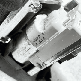 2007-2013 MERCEDES S550 W221 FRONT LEFT DRIVER SIDE SEAT BELT RETRACTOR OEM