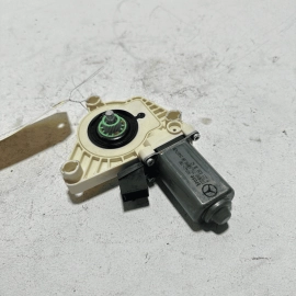 2007-2013 MERCEDES S550 W221 REAR RIGHT SIDE DOOR WINDOW REGULATOR MOTOR OEM 2007-2013 MERCEDES S550 W221 REAR RIGHT SIDE DOOR WINDOW REGULATOR MOTOR OEM