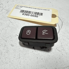 2007-2017 MERCEDES S550 W221 REAR TRUNK DECK LID RELEASE OPEN SWITCH OEM 2007-2017 MERCEDES S550 W221 REAR TRUNK DECK LID RELEASE OPEN SWITCH OEM