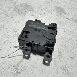 2018-19-20-21-22-23-2024 TOYOTA CAMRY SE HVAC Air Inlet Door Actuator Motor OEM