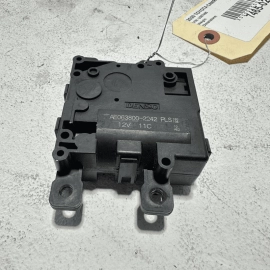 2018-19-20-21-22-23-2024 TOYOTA CAMRY SE HVAC Air Inlet Door Actuator Motor OEM