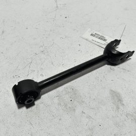 2020-2024 Toyota Camry SE Rear Left Or Right Suspension Lower Control Arm OEM 2020-2024 Toyota Camry SE Rear Left Or Right Suspension Lower Control Arm OEM