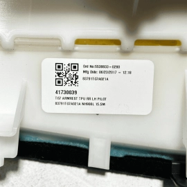 HONDA PILOT 16-22 REAR DRIVER SIDE DOOR ARMREST & SWITCH BEZEL & CUPHOLDER OEM HONDA PILOT 16-22 REAR DRIVER SIDE DOOR ARMREST & SWITCH BEZEL & CUPHOLDER OEM