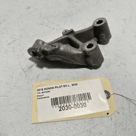 2016-22 Honda Pilot 3.5L AWD Engine Motor Passenger Side Frame Mount Bracket OEM