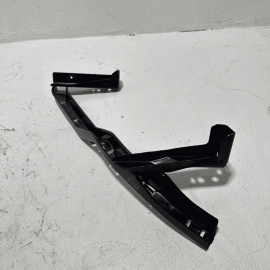 HONDA PILOT 2016-2022 FRONT BUMPER PASSENGER SIDE CORNER BRACKET SUPPORT OEM