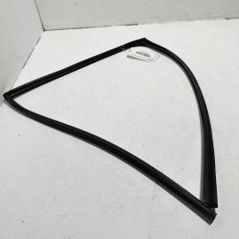 2015-2020 ACURA TLX REAR RIGHT PASSENGER SIDE DOOR WINDOW GLASS RUN CHANNEL OEM