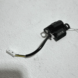 2015-2020 ACURA TLX FRONT RIGHT PASSENGER SIDE DOOR BLIND SPOT INDICATOR OEM 2015-2020 ACURA TLX FRONT RIGHT PASSENGER SIDE DOOR BLIND SPOT INDICATOR OEM