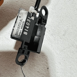 2015-2020 ACURA TLX FRONT RIGHT PASSENGER SIDE DOOR BLIND SPOT INDICATOR OEM 2015-2020 ACURA TLX FRONT RIGHT PASSENGER SIDE DOOR BLIND SPOT INDICATOR OEM