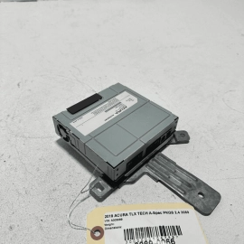 Accessory Carplay Android Auto Module Unit Acura TLX 2018-2020 OEM Accessory Carplay Android Auto Module Unit Acura TLX 2018-2020 OEM