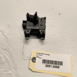 2016 - 2021 Honda Pilot HVAC Duct Flap Door Vent Actuator Blend Motor OEM