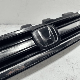 16-18 Honda Pilot Elite Front Bumper Upper Grille W/ Chrome Molding & Emblem OEM