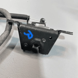 REAR RIGHT PASSENGER SEAT RELEASE CABLE LATCH LOCK OEM VOLKSWAGEN JETTA 201