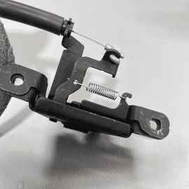 REAR RIGHT PASSENGER SEAT RELEASE CABLE LATCH LOCK OEM VOLKSWAGEN JETTA 201