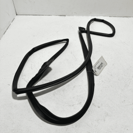 2014-2020 ACURA MDX FRONT LEFT DRIVER SIDE DOOR WHEATHERSTRIP SEAL OEM