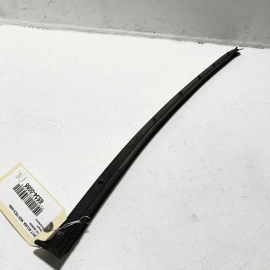 ACURA MDX 2014-2020 FRONT RIGHT PASSENGER SIDE DOOR LOWER WEATHERSTRIP SEAL OEM
