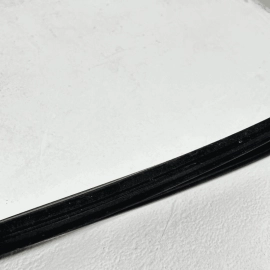 ACURA MDX 2014-2020 FRONT PASSENGER SIDE DOOR WINDOW GLASS RUN CHANNEL SEAL OEM