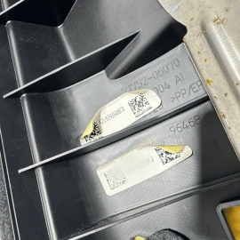 2020 TOYOTA CAMRY REAR RIGHT PASSENGER SIDE SEAT CUSHION BOLSTER GRAY OEM 2020 TOYOTA CAMRY REAR RIGHT PASSENGER SIDE SEAT CUSHION BOLSTER GRAY OEM