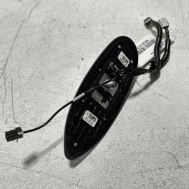 2017-2020 ACURA MDX EXTERIOR ROOF SHARK FIN ANTENNA SILVER NH830M OEM 2017-2020 ACURA MDX EXTERIOR ROOF SHARK FIN ANTENNA SILVER NH830M OEM