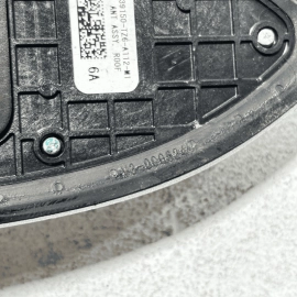 2017-2020 ACURA MDX EXTERIOR ROOF SHARK FIN ANTENNA SILVER NH830M OEM 2017-2020 ACURA MDX EXTERIOR ROOF SHARK FIN ANTENNA SILVER NH830M OEM