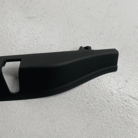 2007-2012 Mercedes S550 Front Left Driver Side Door Lock Actuator Cover Tri