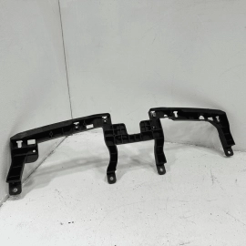 2016-18 Honda Pilot 3.5L AWD Front Bumper Radiator Upper Support Beam Cover OEM