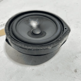 2016-18 Honda Pilot Elite Rear Passenger Side Door Panel Audio Sound Speaker OEM