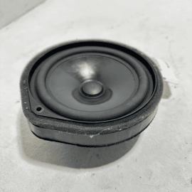 2016-18 Honda Pilot Elite Rear Passenger Side Door Panel Audio Sound Speaker OEM