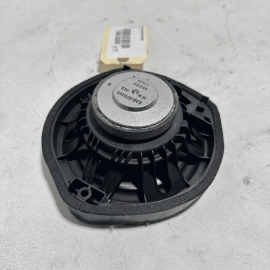 2016-18 Honda Pilot Elite Rear Passenger Side Door Panel Audio Sound Speaker OEM