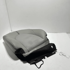 2020 TOYOTA CAMRY FRONT RIGHT PASSENGER SEAT UPPER CUSHION BACKREST OEM 2020 TOYOTA CAMRY FRONT RIGHT PASSENGER SEAT UPPER CUSHION BACKREST OEM