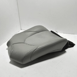 2020 TOYOTA CAMRY FRONT RIGHT PASSENGER SEAT UPPER CUSHION BACKREST OEM 2020 TOYOTA CAMRY FRONT RIGHT PASSENGER SEAT UPPER CUSHION BACKREST OEM