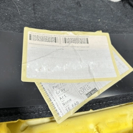 2020 TOYOTA CAMRY FRONT RIGHT PASSENGER SEAT UPPER CUSHION BACKREST OEM 2020 TOYOTA CAMRY FRONT RIGHT PASSENGER SEAT UPPER CUSHION BACKREST OEM