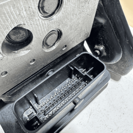 ABS Anti Lock Brake Pump Modulator Unit W/ Bracket Acura MDX 2017-2018 OEM