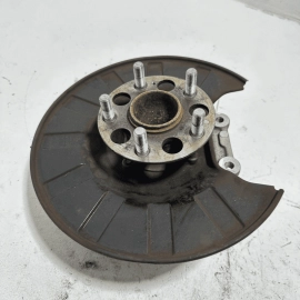Rear Right Side Suspension Spindle Knuckle & Hub Acura MDX 2017-2020 OEM
