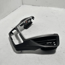 2014 - 2020 ACURA MDX DASH DASHBOARD CENTER AIR VENT TRIM COVER PANEL BEZEL OEM 2014 - 2020 ACURA MDX DASH DASHBOARD CENTER AIR VENT TRIM COVER PANEL BEZEL OEM