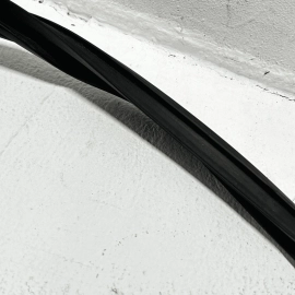 ACURA TLX FRONT RIGHT PASSENGER SIDE DOOR WINDOW GLASS RUN CHANNEL OEM 2015-2020