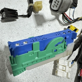 2017 - 2018 ACURA MDX 3.5L ENGINE ROOM DRIVER SIDE WIRE HARNESS W/FUSE BOX OEM 2017 - 2018 ACURA MDX 3.5L ENGINE ROOM DRIVER SIDE WIRE HARNESS W/FUSE BOX OEM