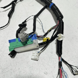 2017 - 2018 ACURA MDX 3.5L ENGINE ROOM DRIVER SIDE WIRE HARNESS W/FUSE BOX OEM 2017 - 2018 ACURA MDX 3.5L ENGINE ROOM DRIVER SIDE WIRE HARNESS W/FUSE BOX OEM