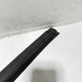 ACURA TLX 2015-2020 FRONT RIGHT PASSENGER SIDE DOOR LOWER WEATHERSTRIP SEAL OEM