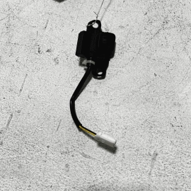 ACURA TLX FRONT RIGHT PASSENGER SIDE DOOR BLIND SPOT INDICATOR OEM 2015-2020 ACURA TLX FRONT RIGHT PASSENGER SIDE DOOR BLIND SPOT INDICATOR OEM 2015-2020