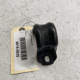 Rear Left or Right Suspension Stabilizer Bar Bracket OEM 1PCS 18-21 Toyota 